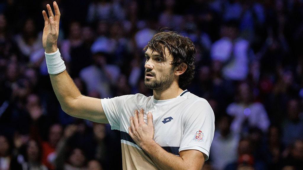 پیروزی مجدد واچروت مقابل پسرعمویش پس از قهرمانی شانگهای